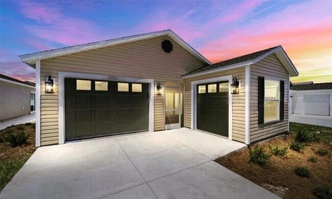 Primary Photo - 3301 Dawn Pl