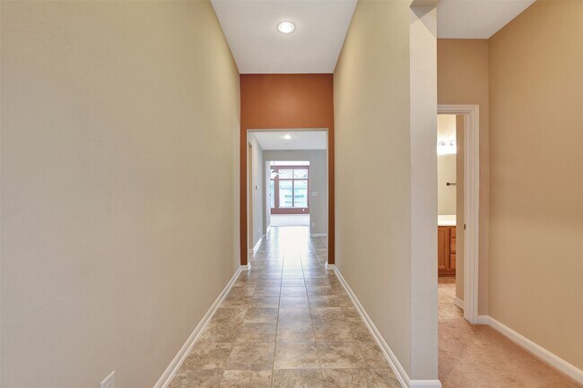 Building Photo - 15314 Monarch Creek Ln
