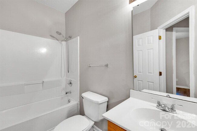 Building Photo - 6349 Mallard View Ln