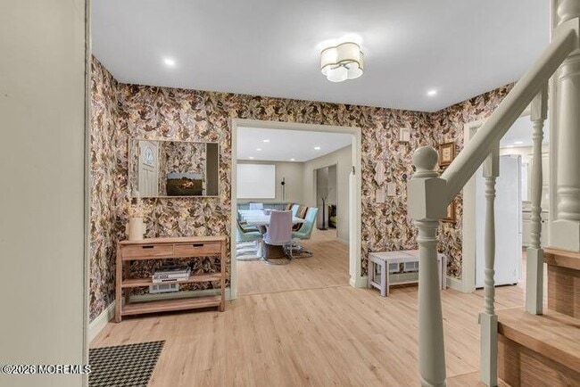 Building Photo - 19 Fieldstone Ln