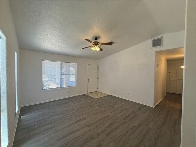 Building Photo - 3736 N Roosevelt St