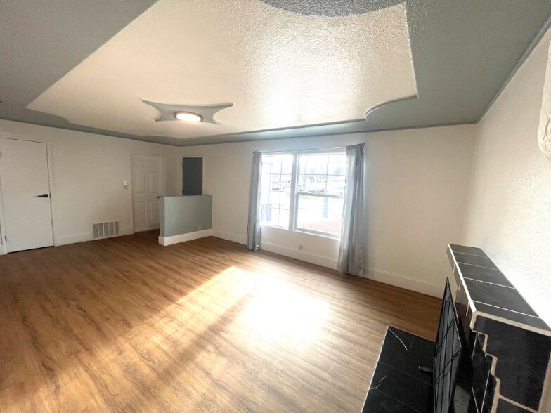 Building Photo - 3177 Gawain Dr