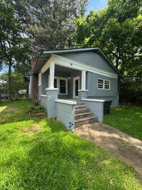 Building Photo - 4120 39th Ave N
