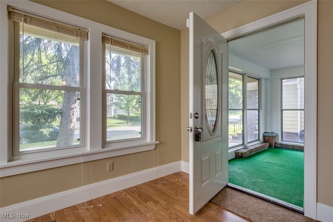 Building Photo - 3318 Tullamore Rd