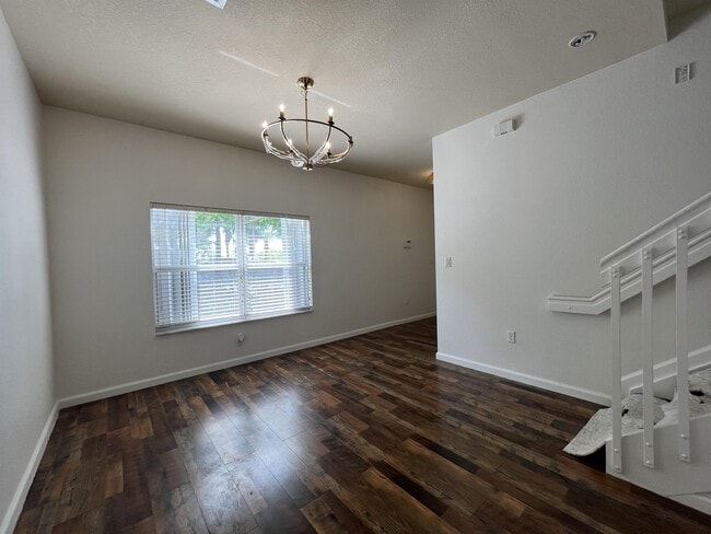 Building Photo - 3096 NW 29th Ct