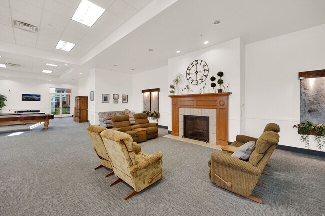 Building Photo - Charming 55+ Condo with Indoor Pool & Mountain Views in American Fork