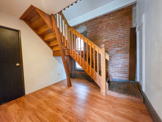 Building Photo - 1742 Walnut St