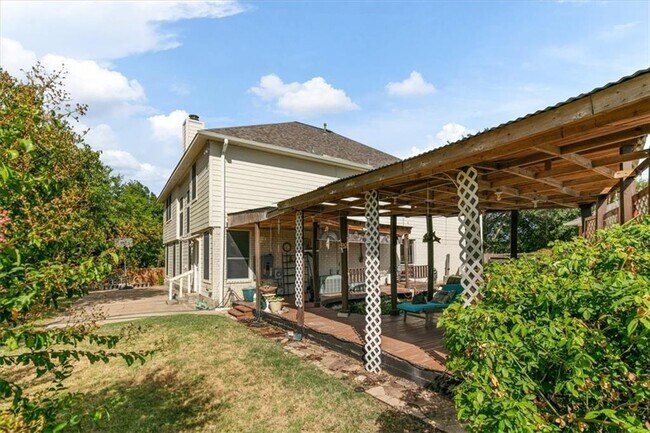 Building Photo - 6700 Kilt Ct