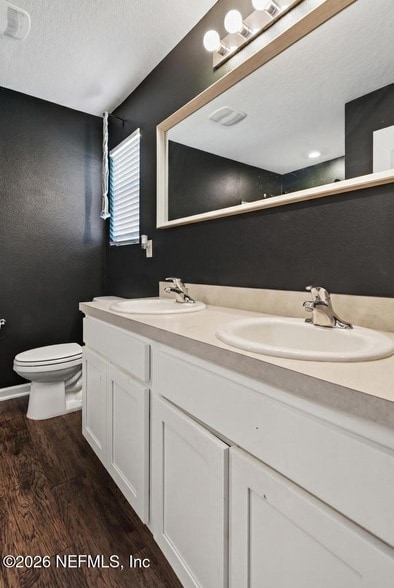 Building Photo - 152 Jarama Cir