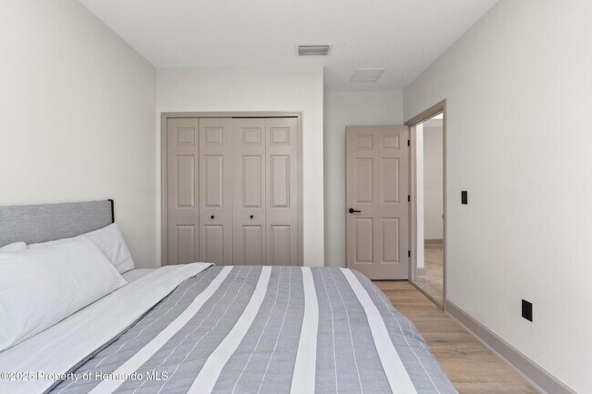 Building Photo - 12948 Conquistador Loop