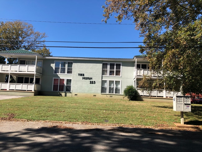Primary Photo - 223 Nixon Ave