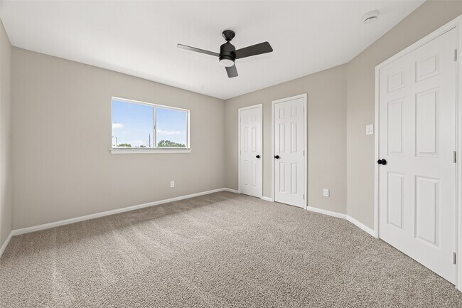 Building Photo - 3522 Pecan Mill Dr