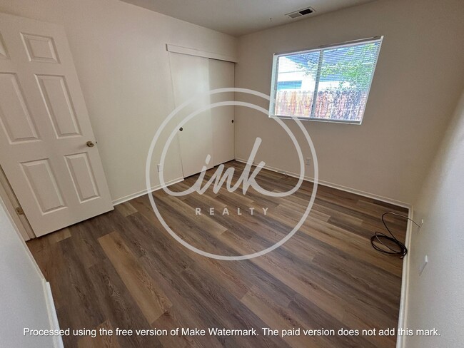 Building Photo - AL1294-1294 Alicia Cir Unit 1 &amp; 2