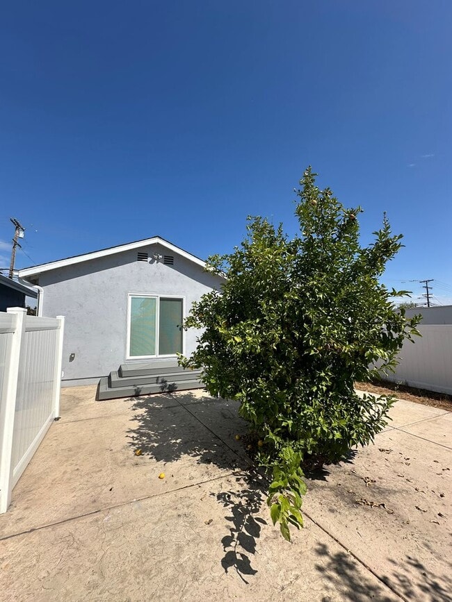 Building Photo - Fletcher Hills/El Cajon 3Br House