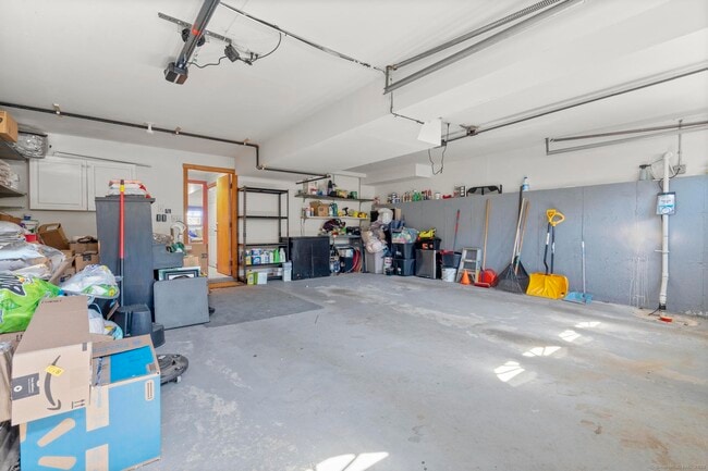 Building Photo - 33 Big Spruce Ln