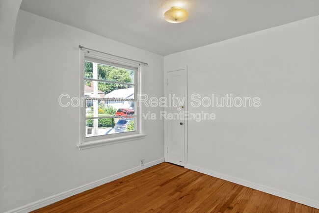 Building Photo - 6605 Barken Ave