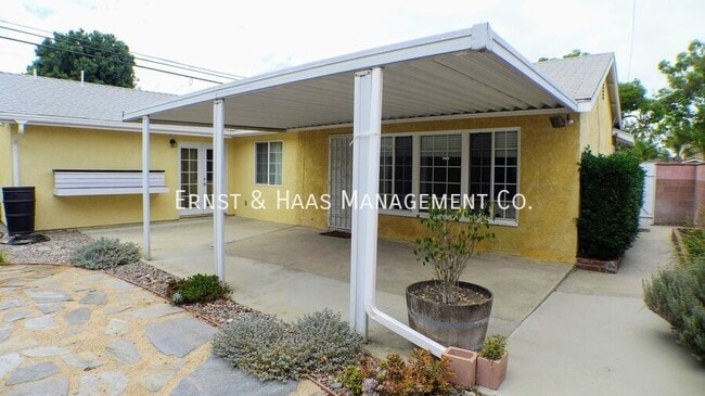 Building Photo - 3138 Shadypark Dr