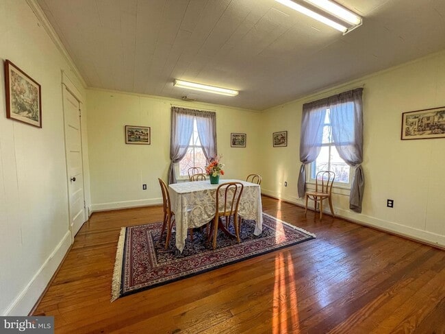 Building Photo - 314 West St