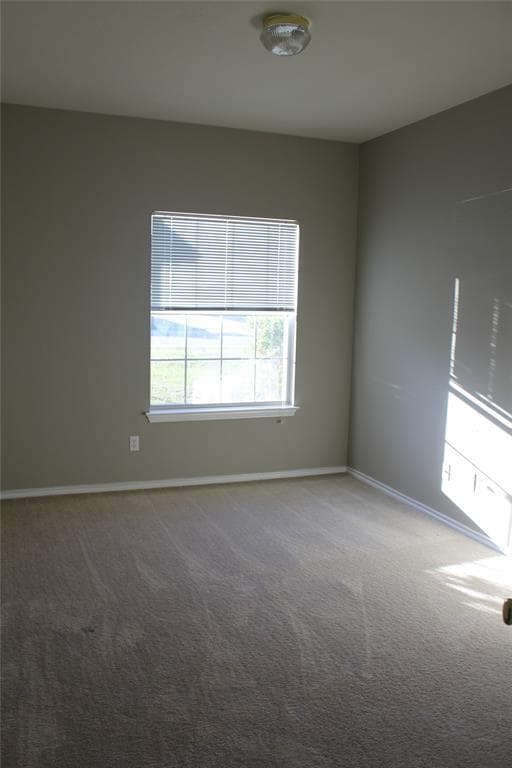 Building Photo - 208 Firwood N