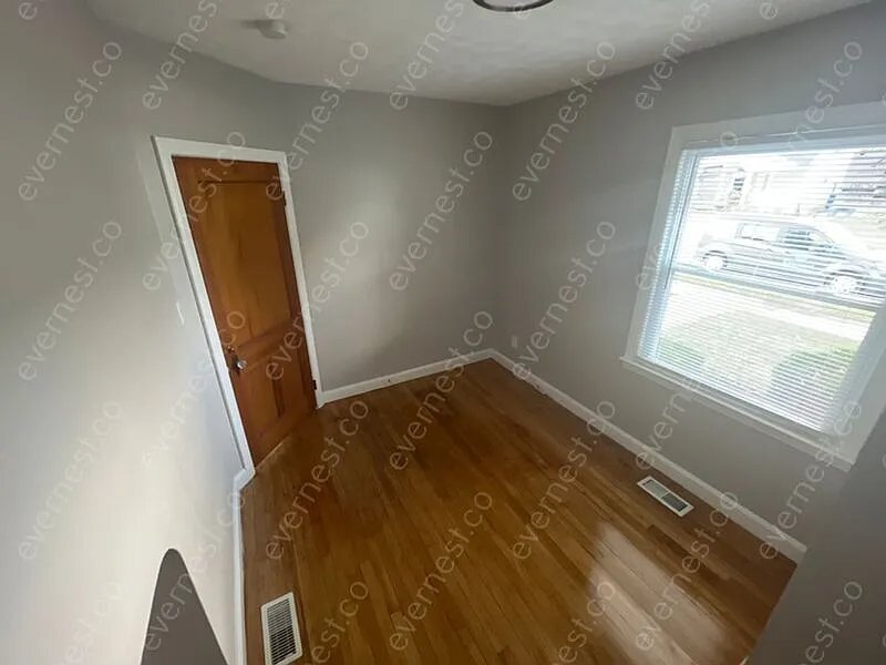 Building Photo - 1723 London Ave