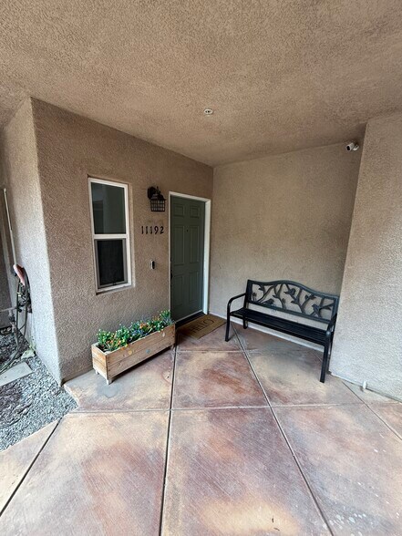 Building Photo - 11192 Snapdragon St