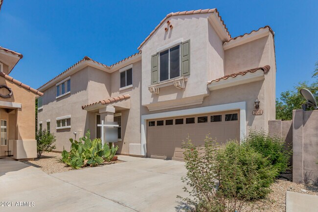 Building Photo - 204 W Mountain Sage Dr
