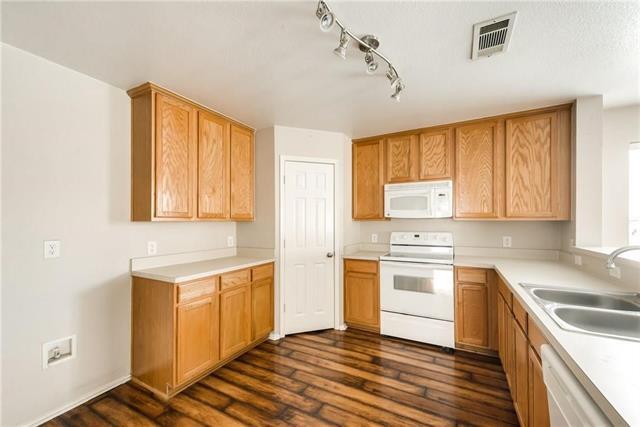 Building Photo - 13265 Fieldstone Rd