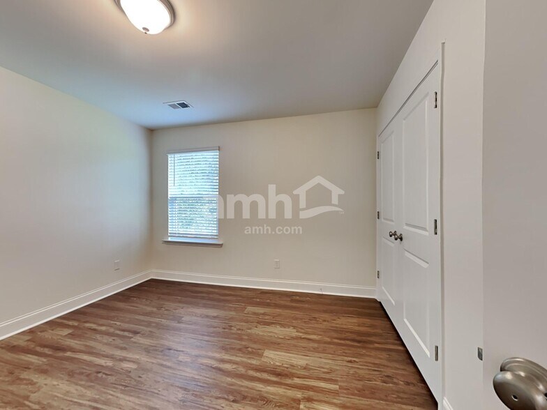 Building Photo - 126 County Rd S-18-537