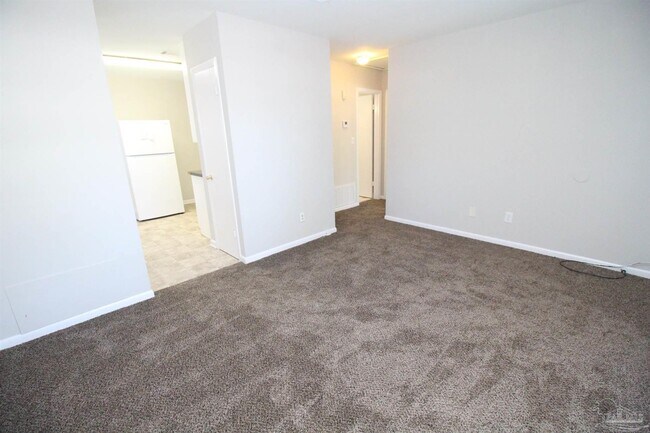 Building Photo - 1447 E Burgess Rd