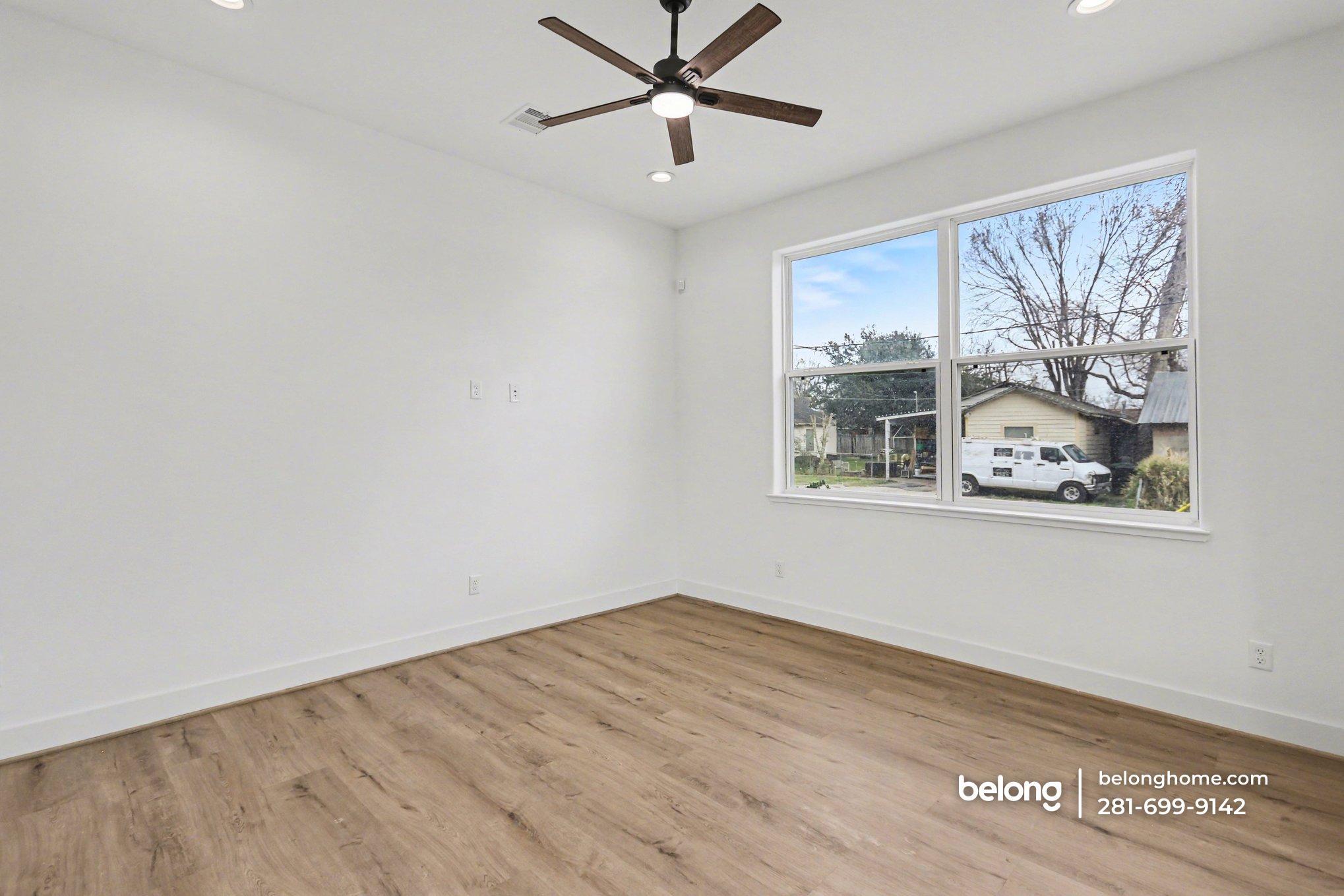 Building Photo - 203 Danna Ln