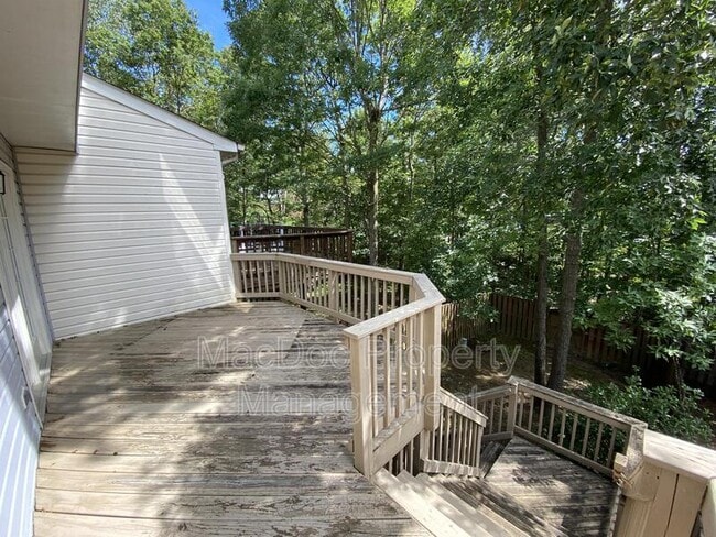 Building Photo - 4204 Apgar Ct