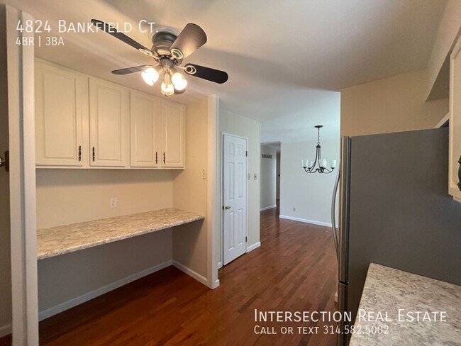 Building Photo - 4824 Bankfield Ct