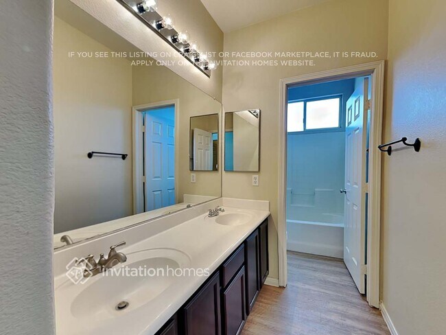 Building Photo - 2531 Parasail Point Ave