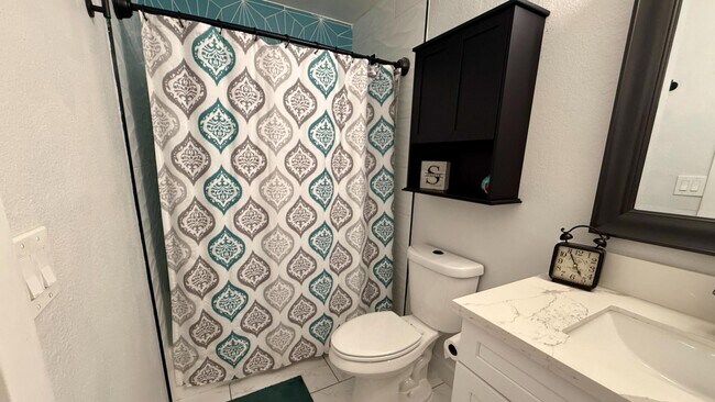 Building Photo - 1504 Dorothy Dr