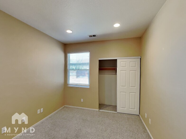 Building Photo - 4338 Glen Canyon Cir