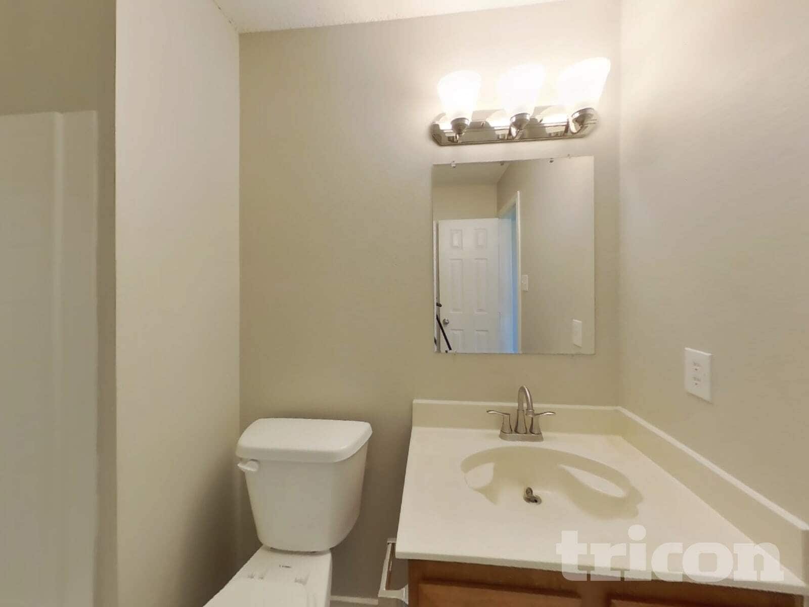 Building Photo - 6216 Thoroughbred Trail