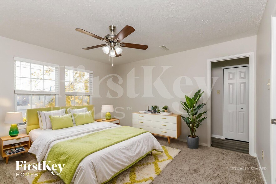 Building Photo - 8291 S Shady Trail Dr