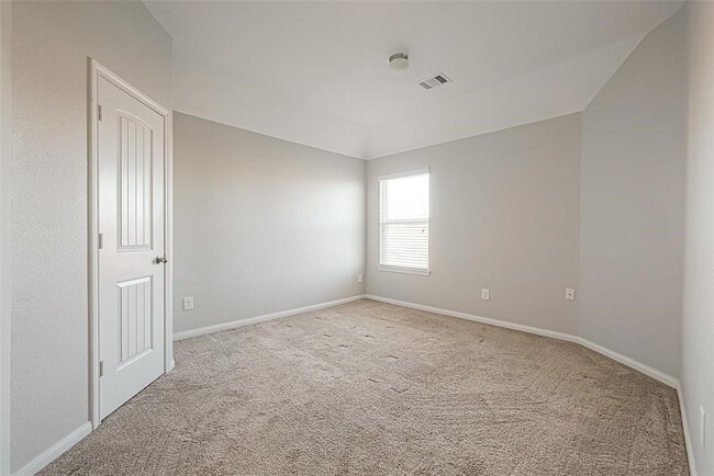 Building Photo - 24930 Scarlatti Cantata Dr