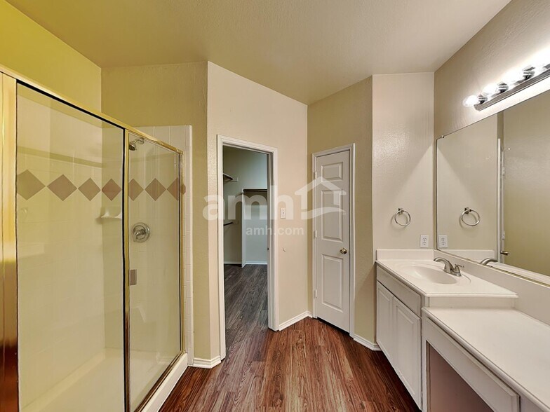 Building Photo - 1821 Cartman Rd