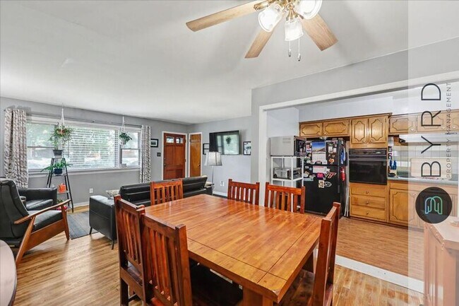 Building Photo - 3708 Grandel Dr