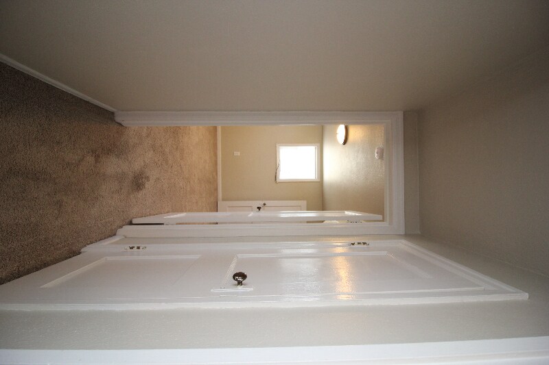 Building Photo - 2232 10th Ave