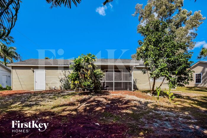 Building Photo - 17215 Malaga Rd
