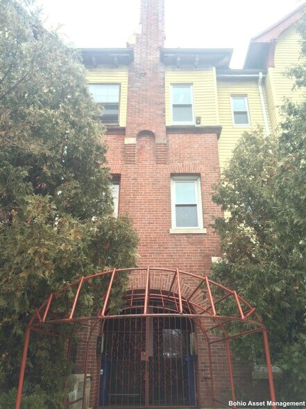 Building Photo - 2 Humboldt Ave