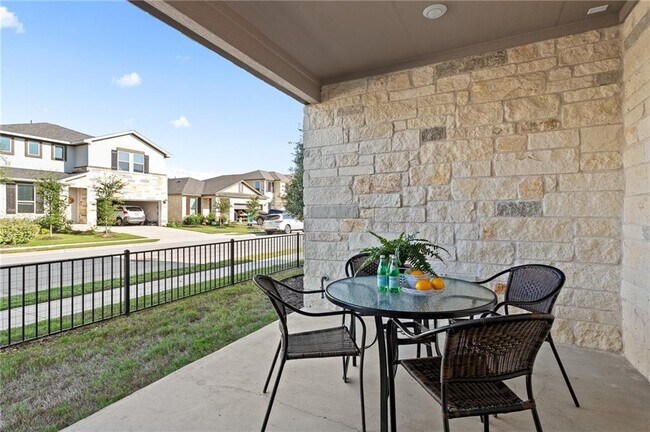 Building Photo - 151 Diamond Point Dr