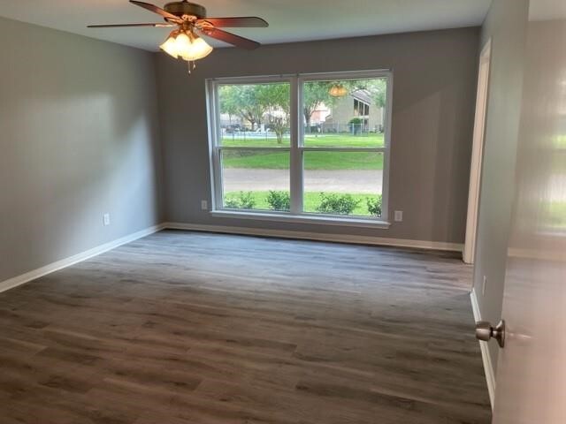 Building Photo - 2802 Foxfire Cir
