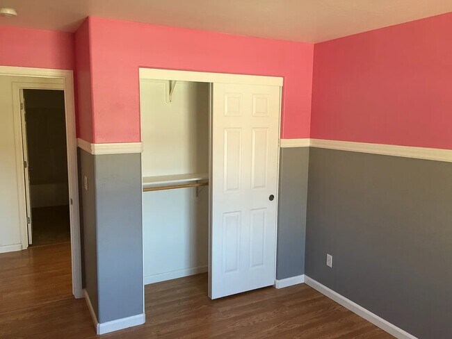 Building Photo - 6443 E Woodward Ave