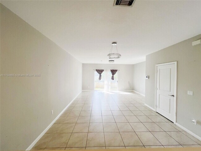 Building Photo - Northwest 29th Court, Miami Gardens, FL 33...