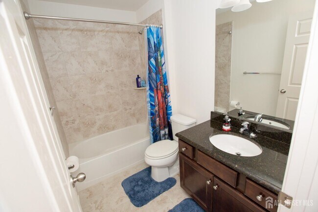 Building Photo - 101 Pearce Ln