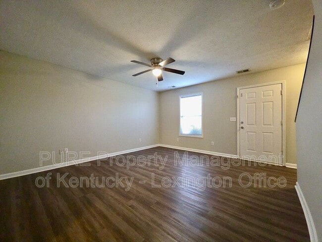 Building Photo - 1004 Whipporwill Dr