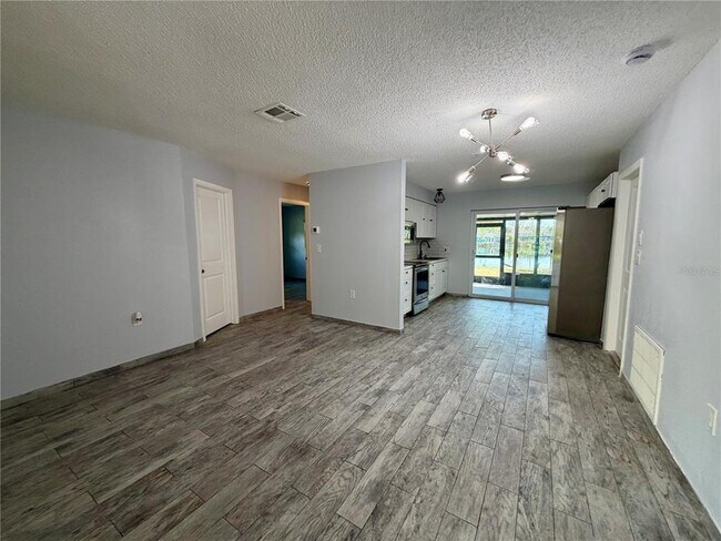 Building Photo - 4546 Edith St